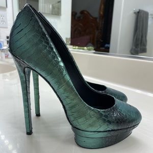 Brian Atwood snakeskin pumps